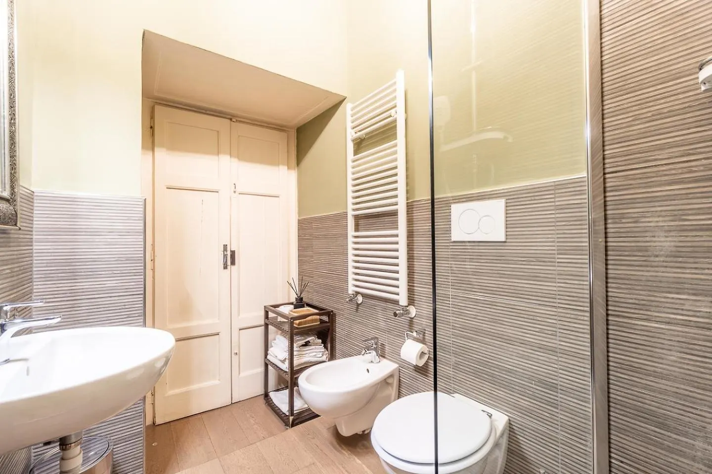 Vittorio'S Apartment Bari Italy