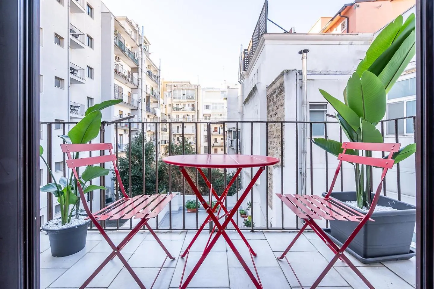 Vittorio'S Apartment Bari Italy